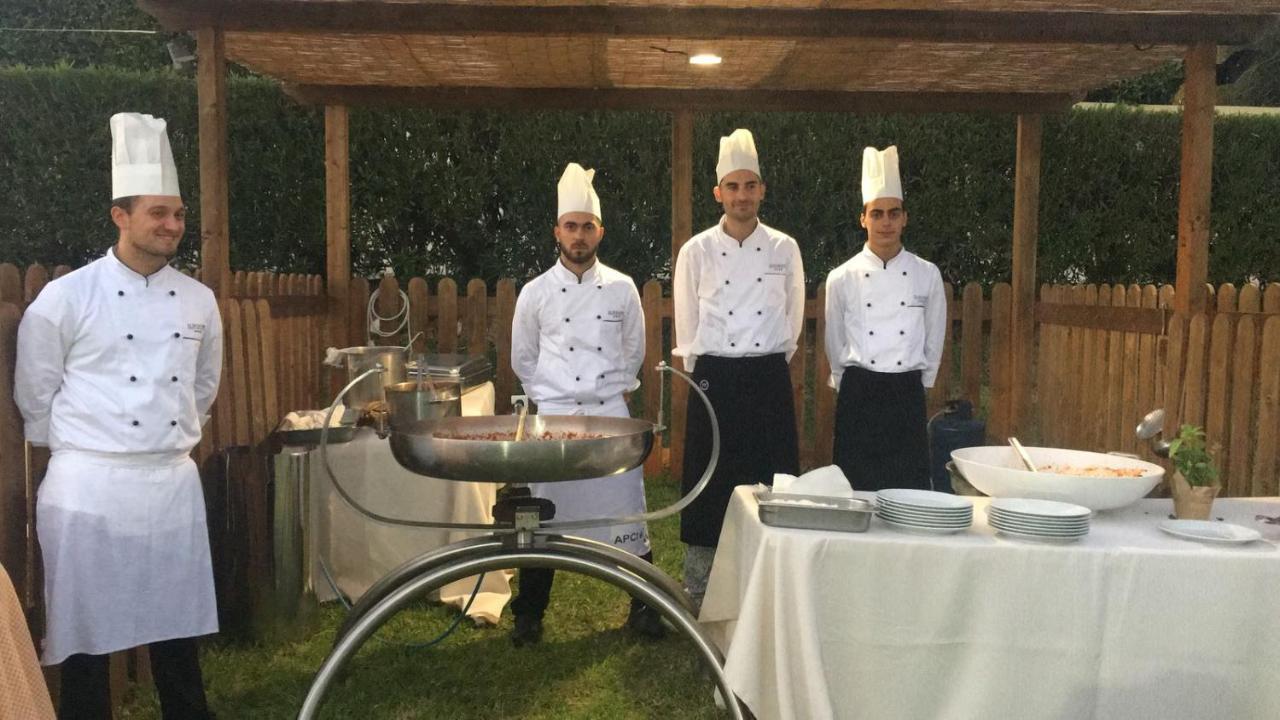 سان شاين كلوب هوتل آند بيوتي ريكادي المظهر الخارجي الصورة